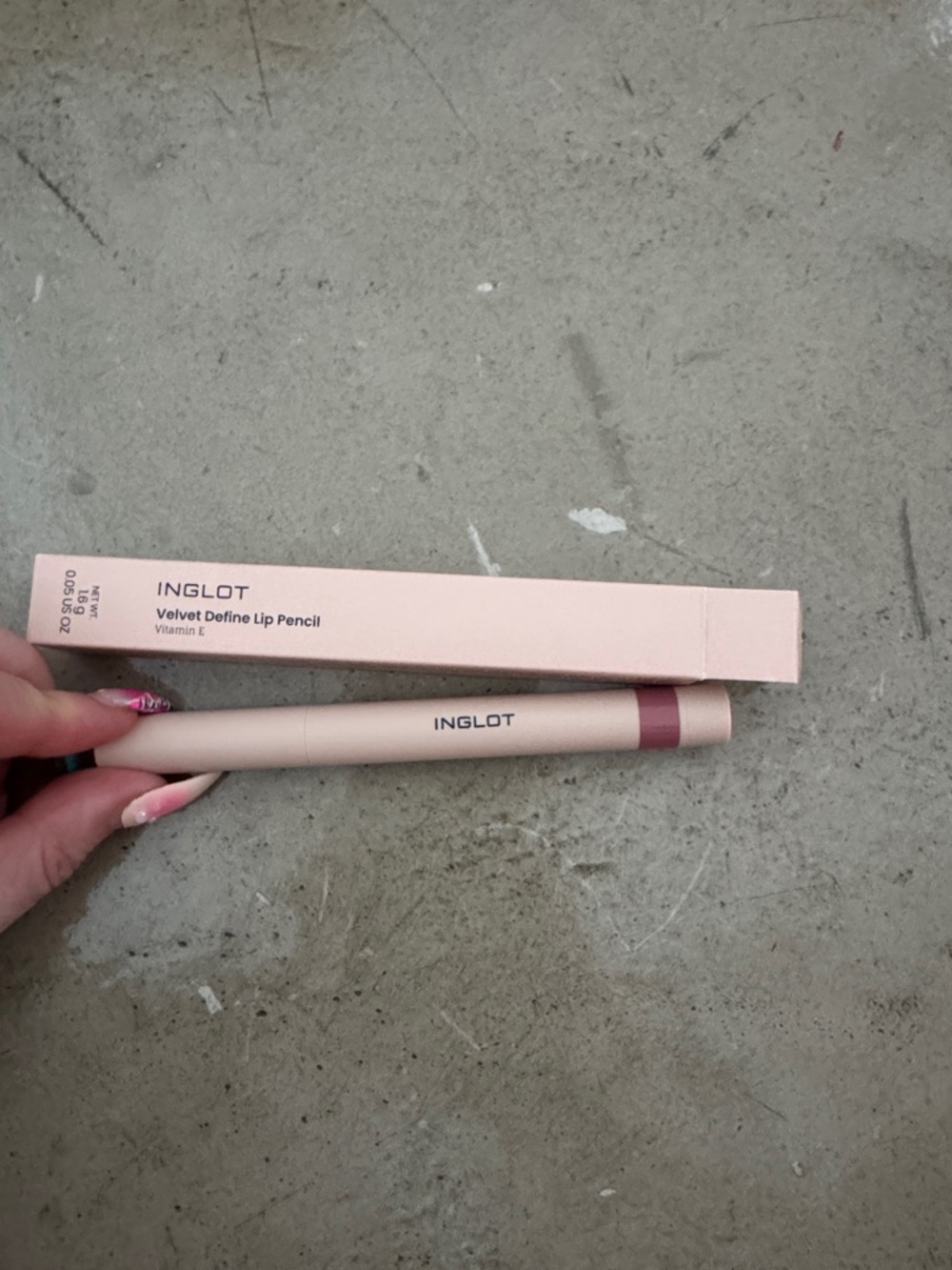Inglot Velvet Define Lip Pencil